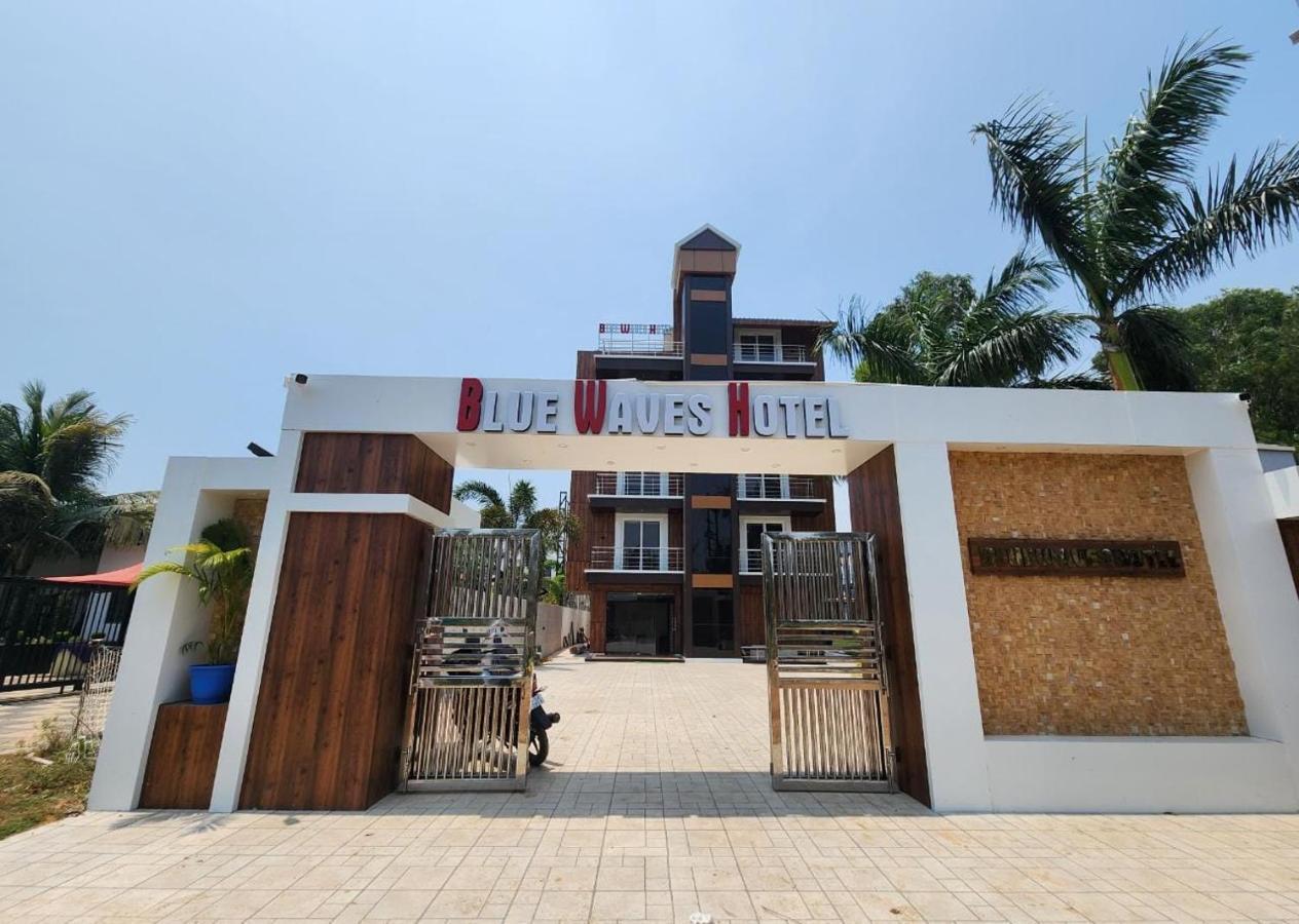 Blue Waves Hotel Tajpur Exterior foto
